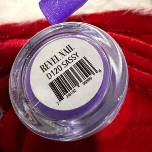 Revel Nail Dipping Powder in Purple - Sassy